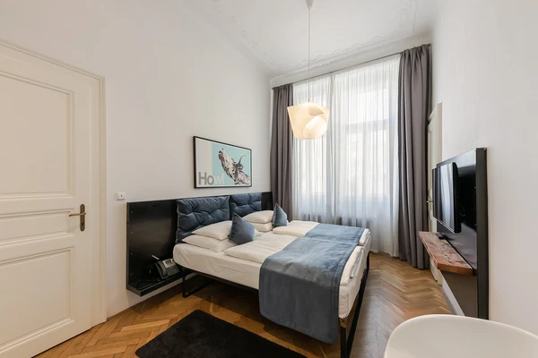 Myslíkova, Nové Město - Prague 2 | Rent, Apartment, One-bedroom (2+kk), 40 m²