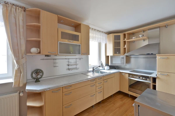 Veleslavínova, Staré Město - Prague 1 | Rent, Apartment, Three-bedroom (4+1), 200 m²