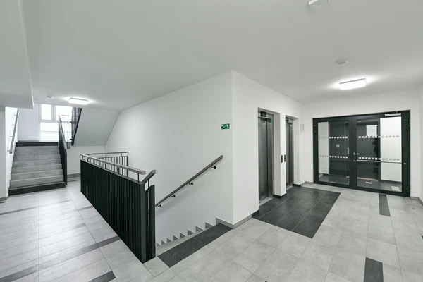 Zvěřinova, Strašnice - Praha 3 | Pronájem, Byt, 2+kk, 62 m²