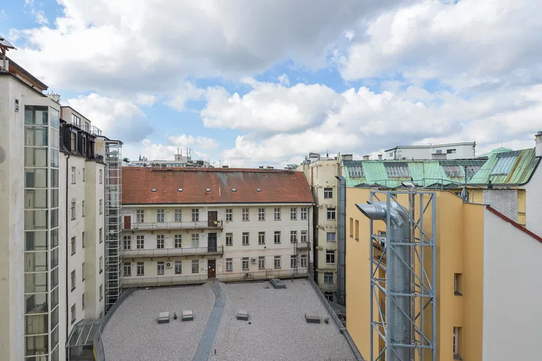 Štěpánská, Nové Město - Praha 1 | Pronájem, Byt, 2+kk, 74 m²