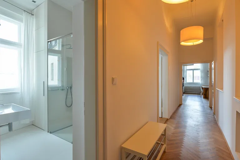 Štěpánská, Nové Město - Praha 1 | Pronájem, Byt, 2+kk, 74 m²