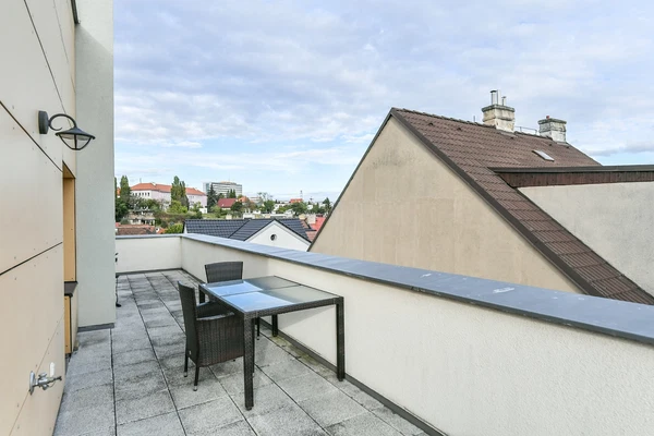 Ke Stírce, Kobylisy - Prague 8 | Rent, Apartment, Two-bedroom (3+kk), 76 m²