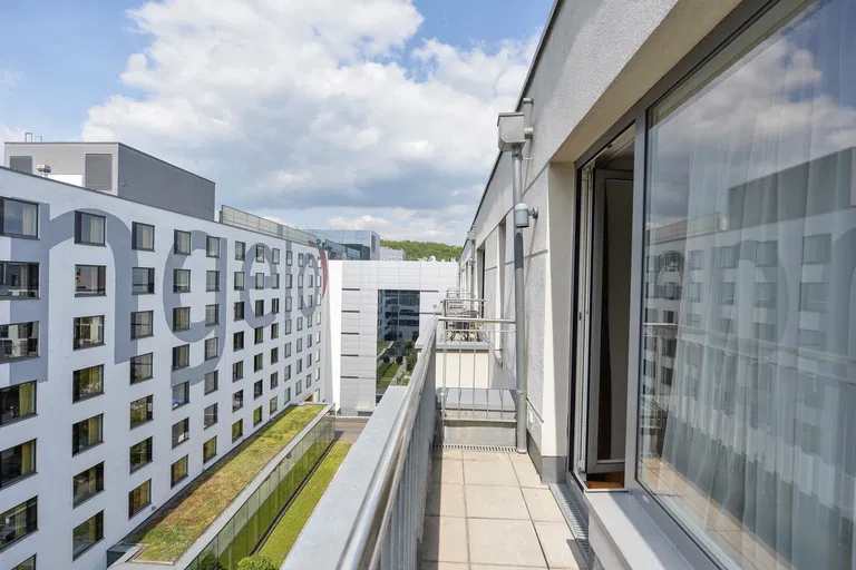 Karla Engliše, Smíchov - Praha 5 | Pronájem, Byt, 2+kk, 62 m²