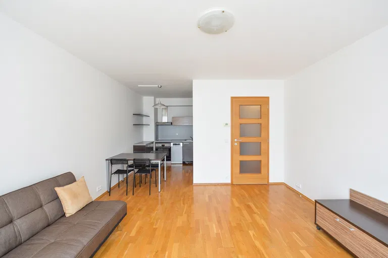 Karla Engliše, Smíchov - Praha 5 | Pronájem, Byt, 2+kk, 62 m²