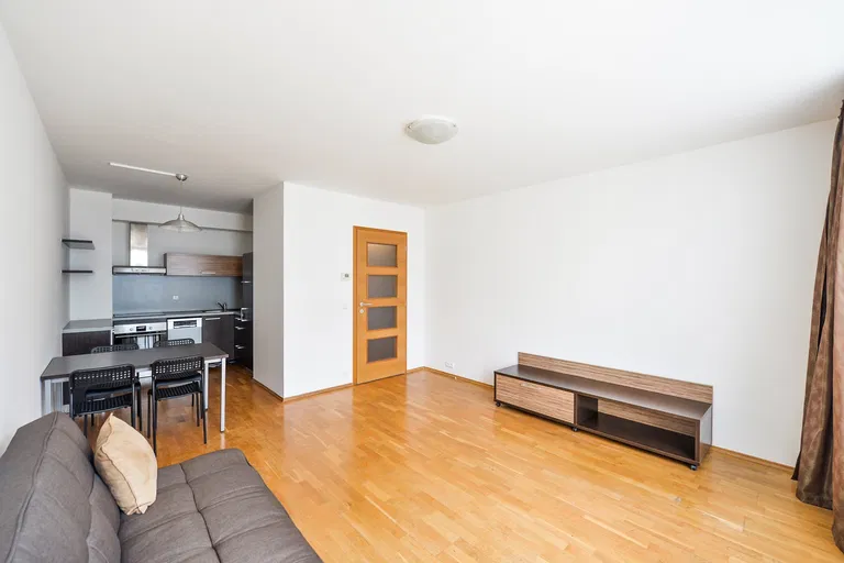 Karla Engliše, Smíchov - Praha 5 | Pronájem, Byt, 2+kk, 62 m²