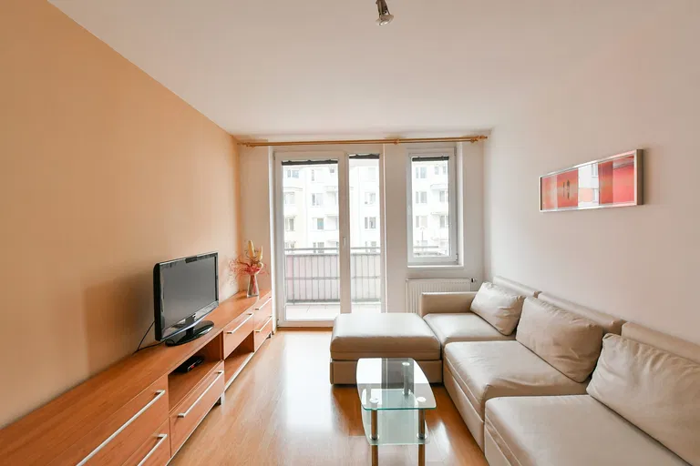 Terezínská, Letňany - Praha 9 | Pronájem, Byt, 2+kk, 58 m²