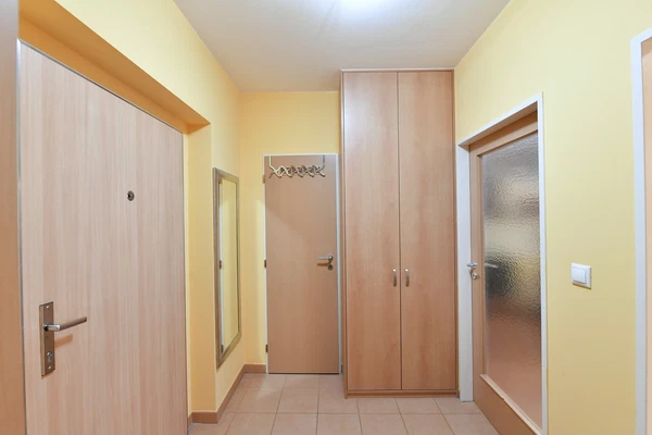 Terezínská, Letňany - Praha 9 | Pronájem, Byt, 2+kk, 53 m²