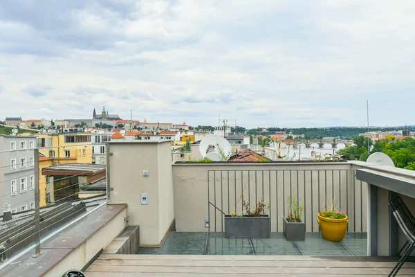 Janáčkovo nábřeží, Malá Strana - Prague 5 | Rent, Apartment, Four-bedroom (5+kk), 210 m²