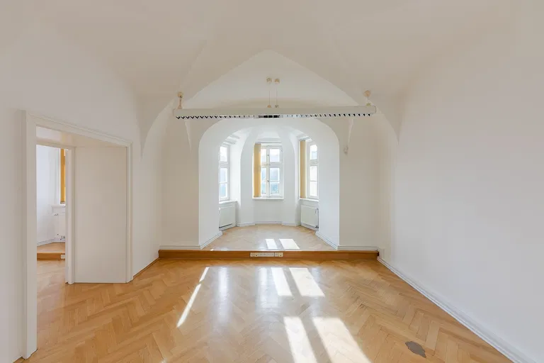 Loretánské náměstí, Hradčany - Prague 1 | Rent, Office building