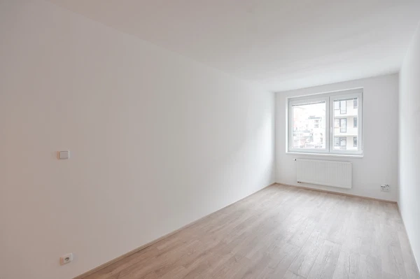 Makedonská, Střížkov - Praha 9 | Pronájem, Byt, 2+kk, 57 m²