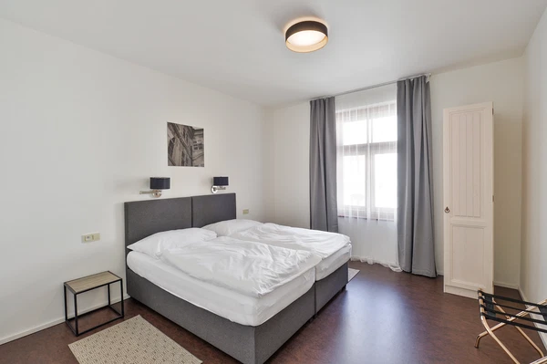 Šlikova, Břevnov - Prague 6 | Rent, Apartment, Two-bedroom (3+kk), 75 m²