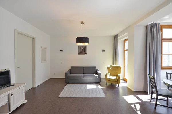 Šlikova, Břevnov - Prague 6 | Rent, Apartment, Two-bedroom (3+kk), 75 m²