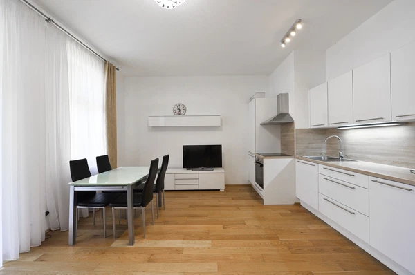 Trojická, Nové Město - Prague 2 | Rent, Apartment, Two-bedroom (3+kk), 78 m²