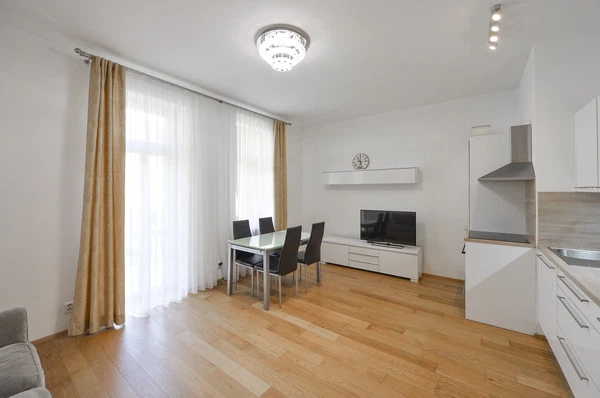 Trojická, Nové Město - Prague 2 | Rent, Apartment, Two-bedroom (3+kk), 78 m²