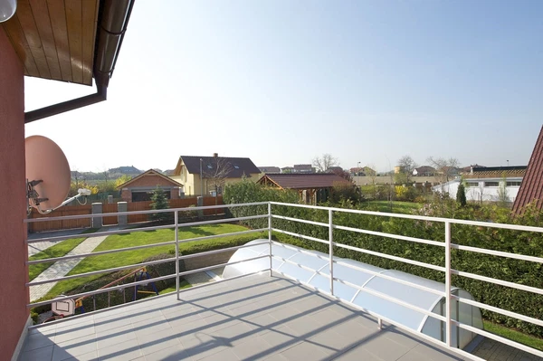 Loucká, Šeberov - Prague 4 | Rent, House, Five-bedroom (6+kk), 253 m²