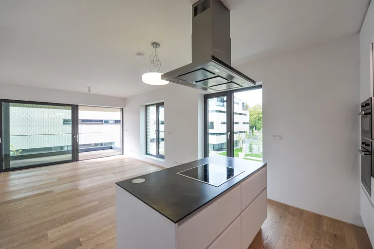 U Laboratoře, Střešovice - Praha 6 | Pronájem, Byt, 4+kk, 110 m²
