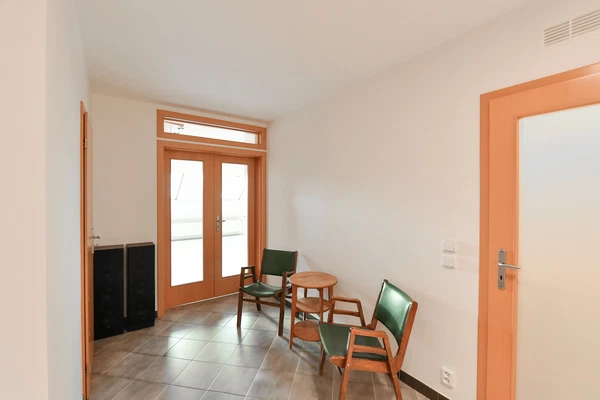 Ovenecká, Bubeneč - Prague 7 | Rent, Apartment, Two-bedroom (3+kk), 136 m²