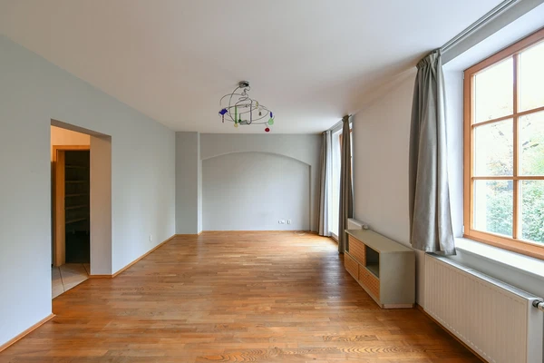 Rybalkova, Vršovice - Prague 10 | Rent, Apartment, Two-bedroom (3+kk), 91 m²