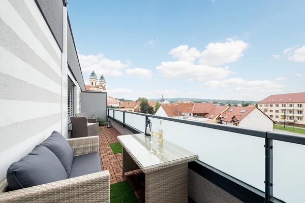 Valtice, P. Bezruče - Břeclav | Sale, Apartment, One-bedroom (2+kk), 77 m²