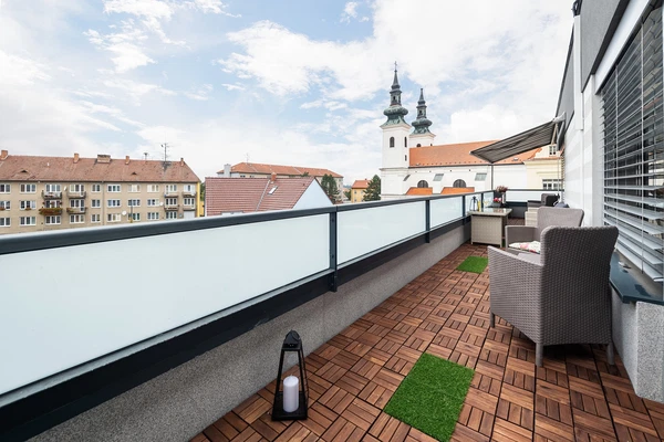 Valtice, P. Bezruče - Břeclav | Sale, Apartment, One-bedroom (2+kk), 77 m²