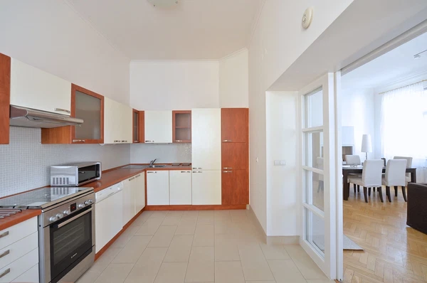 Na Kozačce, Vinohrady - Prague 2 | Rent, Apartment, Three-bedroom (4+1), 146 m²