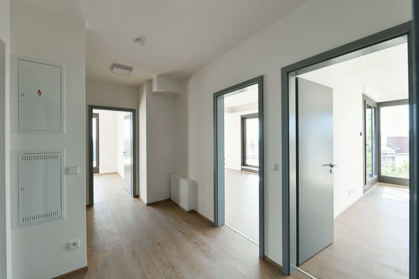 U Vlachovky, Libeň - Prague 8 | Rent, Apartment, Two-bedroom (3+kk), 73 m²