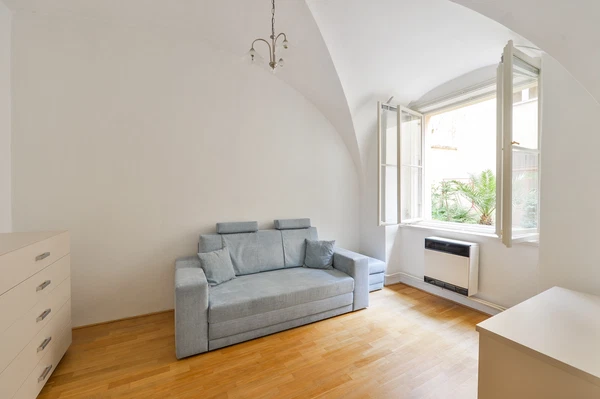 Nebovidská, Malá Strana - Prague 1 | Rent, Apartment, One-bedroom (2+1), 65 m²