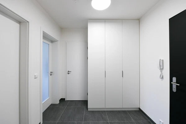 Mukařovského, Stodůlky - Prague 5 | Rent, Apartment, One-bedroom (2+kk), 58 m²