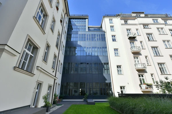 Zborovská, Malá Strana - Prague 5 | Rent, Apartment, Three-bedroom (4+kk), 235 m²