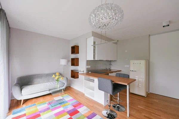 Fastrova, Břevnov - Praha 6 | Pronájem, Byt, 2+kk, 42 m²