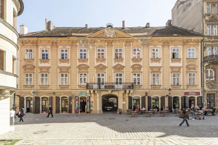 Hviezdoslavovo námestie, Bratislava - Bratislava I | Predaj, Historický objekt, 3 807 m²