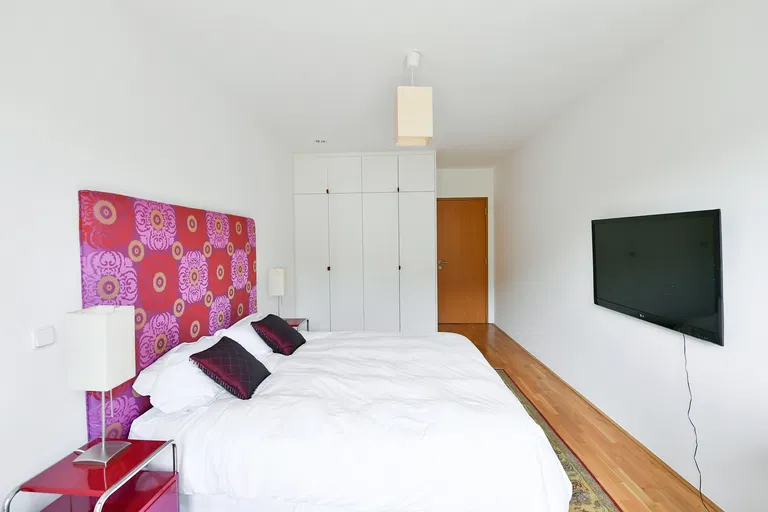 U Vojanky, Košíře - Prague 5 | Rent, Apartment, Three-bedroom (4+kk), 169 m²