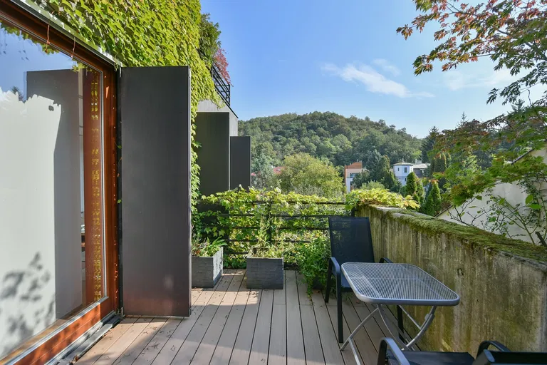 U Vojanky, Košíře - Prague 5 | Rent, Apartment, Three-bedroom (4+kk), 169 m²