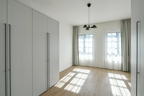 U Lihovaru, Smíchov - Prague 5 | Rent, Apartment, Three-bedroom (4+kk), 129 m²