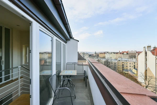 Šafaříkova, Vinohrady - Prague 2 | Rent, Apartment, One-bedroom (2+kk), 120 m²