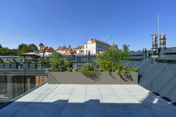 Gotthardská, Bubeneč - Prague 6 | Rent, Apartment, Three-bedroom (4+kk), 160 m²