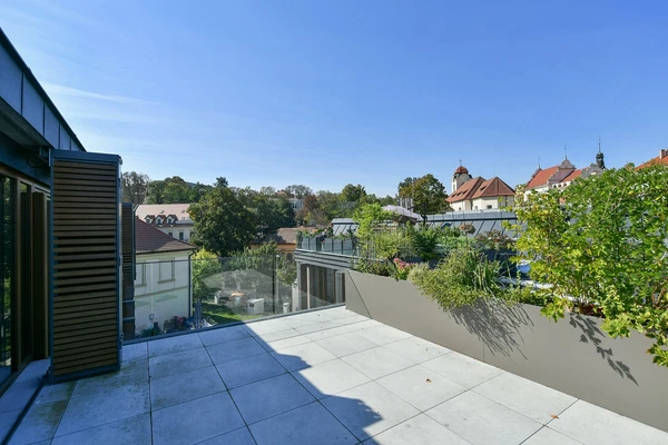 Gotthardská, Bubeneč - Prague 6 | Rent, Apartment, Three-bedroom (4+kk), 160 m²