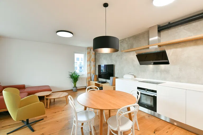 Waltariho, Hloubětín - Praha 9 | Pronájem, Byt, 3+kk, 76 m²