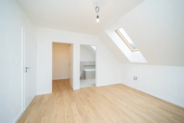 Zálesí, Úvaly - Praha-východ | Predaj, Rodinný dom, 5-izbový, 275 m²