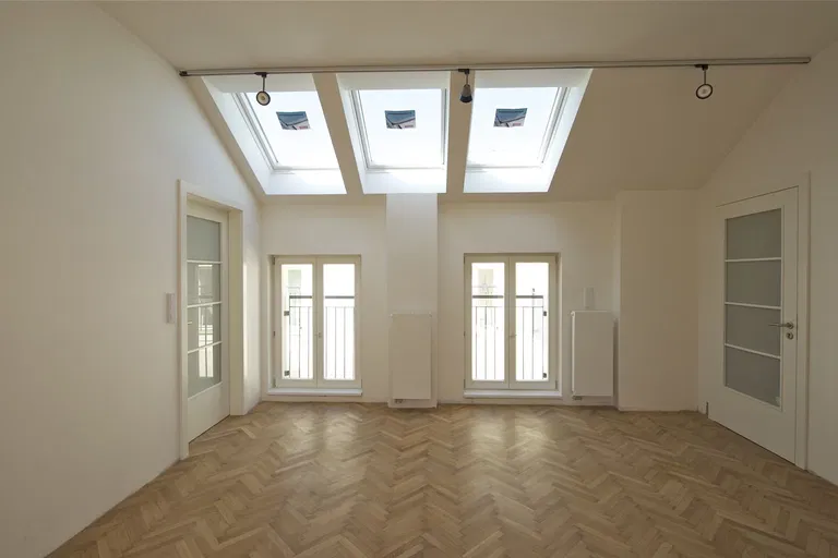 Pernerova, Karlín - Prague 8 | Sale, Apartment, One-bedroom (2+kk), 79 m²