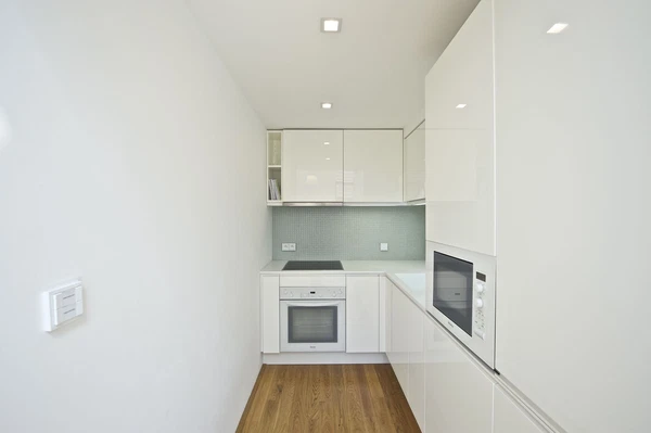 Jaromírova, Nusle - Praha 2 | Pronájem, Byt, 2+kk, 37 m²