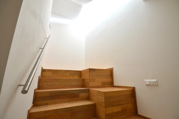 Smrčkova, Libeň - Prague 8 | Rent, Apartment, Three-bedroom (4+kk), 132 m²