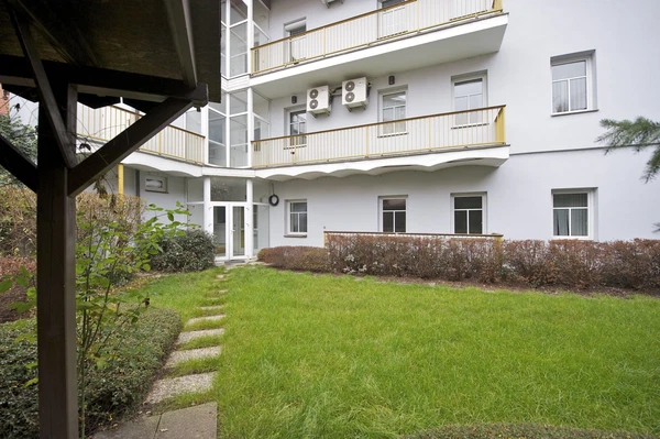 Naskové, Košíře - Prague 5 | Rent, Apartment, One-bedroom (2+kk), 62 m²