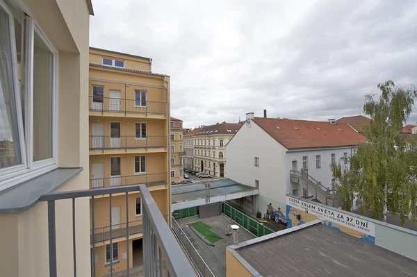 Velvarská, Dejvice - Prague 6 | Rent, Apartment, Studio (1+kk), 43 m²