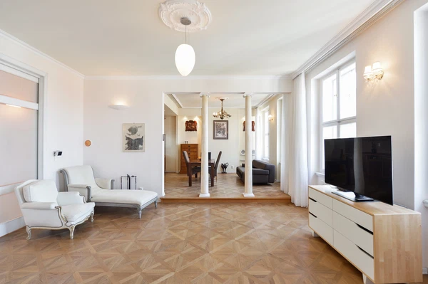 Heinemannova, Dejvice - Prague 6 | Rent, Apartment, Two-bedroom (3+kk), 74 m²