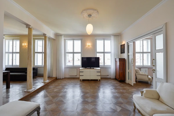 Heinemannova, Dejvice - Prague 6 | Rent, Apartment, Two-bedroom (3+kk), 74 m²