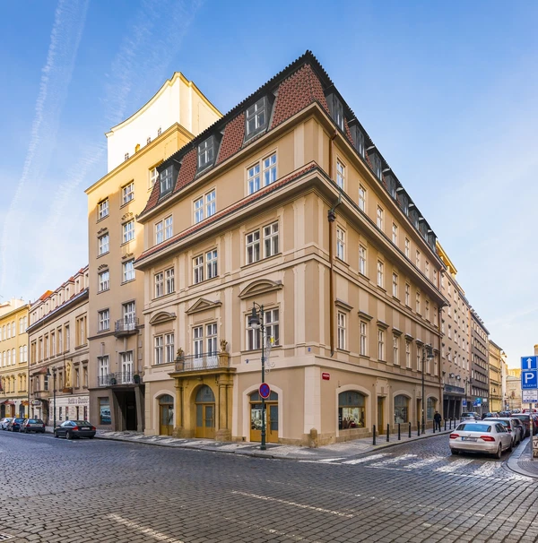 Rašínovo nábřeží, Nové Město - Prague 2 | Rent, Apartment, Two-bedroom (3+1), 101 m²