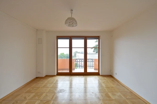 Povltavská, Troja - Prague 7 | Rent, Apartment, Three-bedroom (4+kk), 121 m²