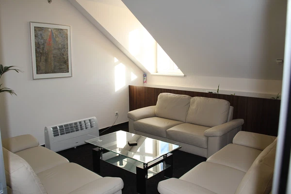 Na Lysinách, Hodkovičky - Prague 4 | Sale, Apartment, Two-bedroom (3+kk), 86 m²