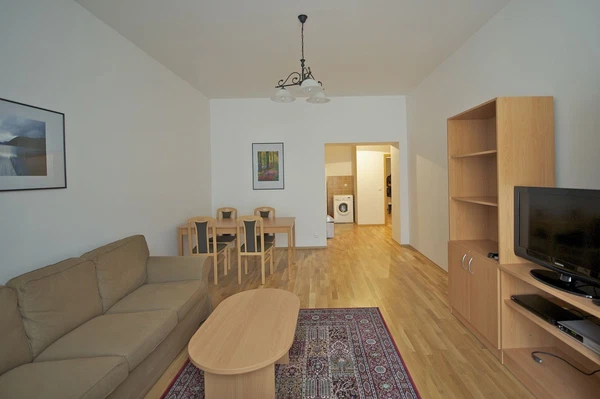 U Náměstí, Dolní Břežany - Praha-západ | Rent, Apartment, Two-bedroom (3+kk), 92 m²